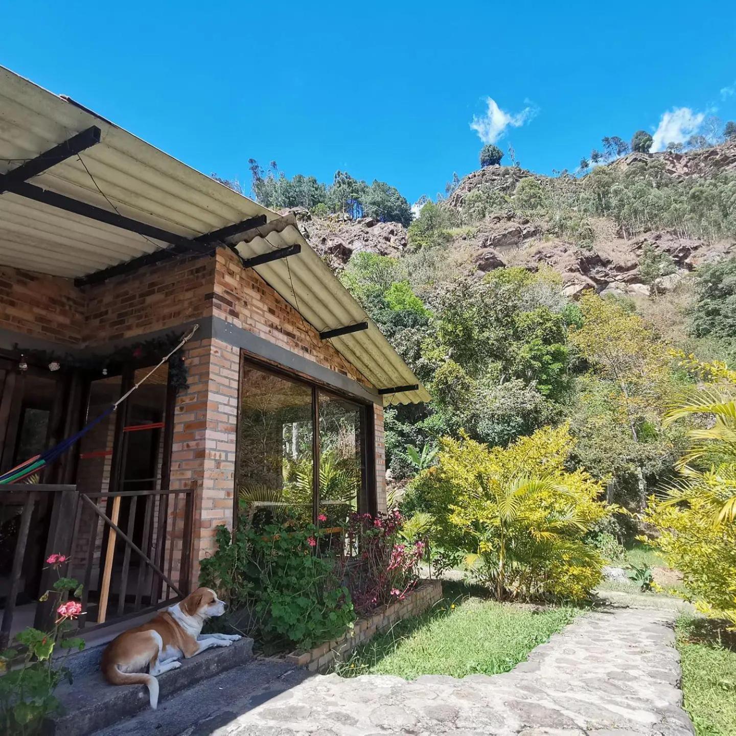 Hotel Campestre Rocas Del Paraiso Мачета Экстерьер фото